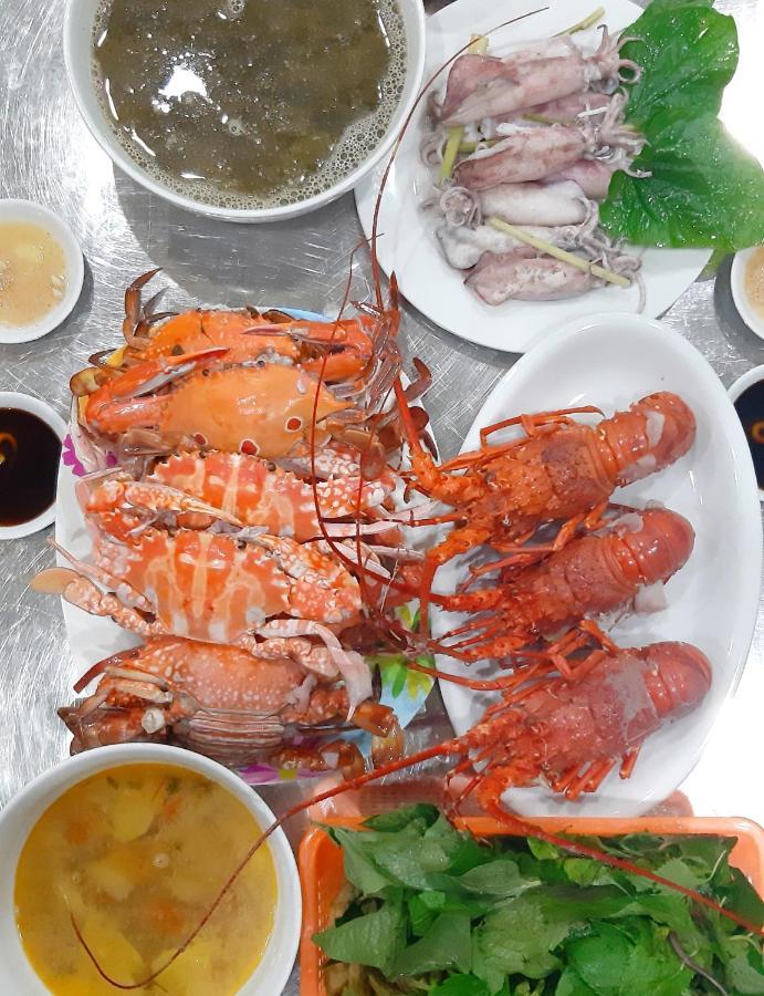 Thanh Tu Hotel Cửa Lò Exteriör bild